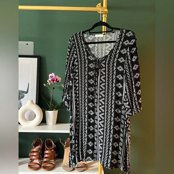 Aztec Boho Shift Dress - Picture 1 of 2